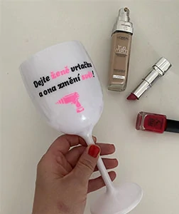 Nerozbitná sklenice Vrtačka