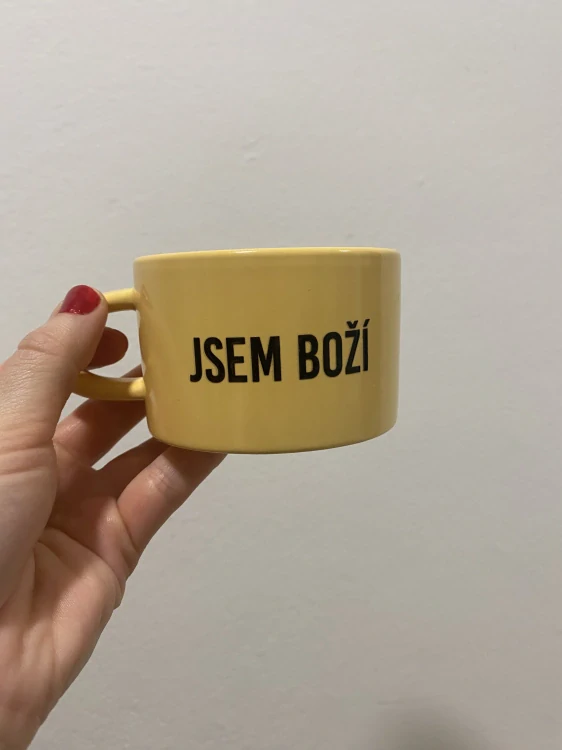 Keramický hrnek 200ml žlutý - Jsem boží!