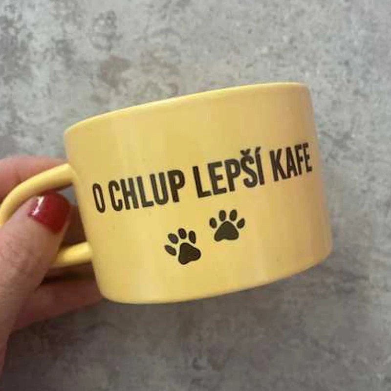 Keramický hrnek 200ml žlutý - O chlup lepší kafe